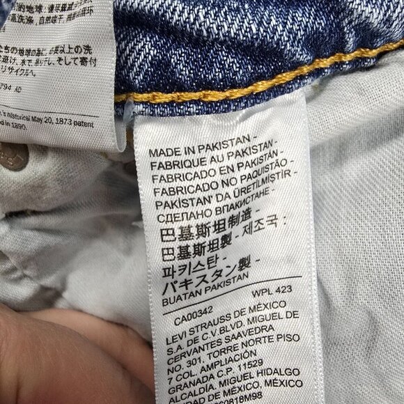 Levis 502 Jeans Men 36x32 (Fits 34x30) Blue Light Wash Tapered Mid Rise Denim - Picture 4 of 13